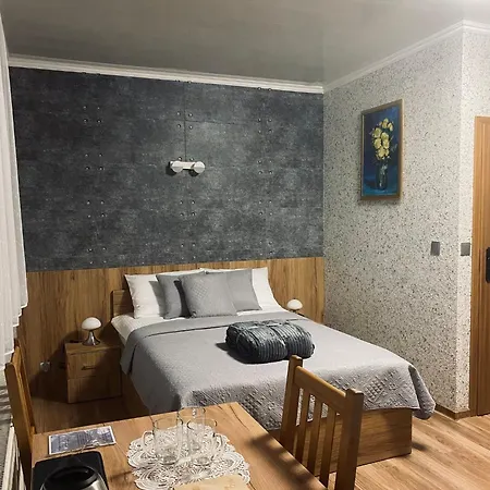 4 Pory Roku Goscinne Maison d'hôtes *