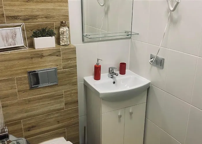 4 Pory Roku Goscinne