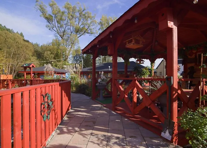 4 Pory Roku Goscinne بيت ضيافة Kamesznica