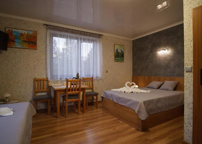 4 Pory Roku Goscinne