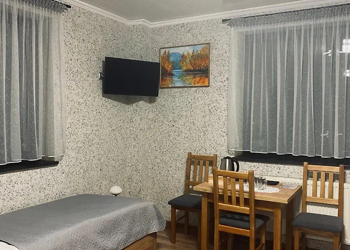 4 Pory Roku Goscinne