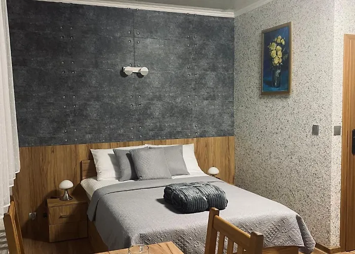 4 Pory Roku Goscinne بيت ضيافة *